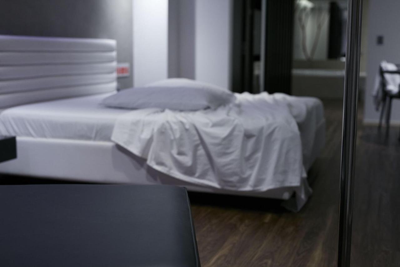 Luv Motel Joinville Exterior foto